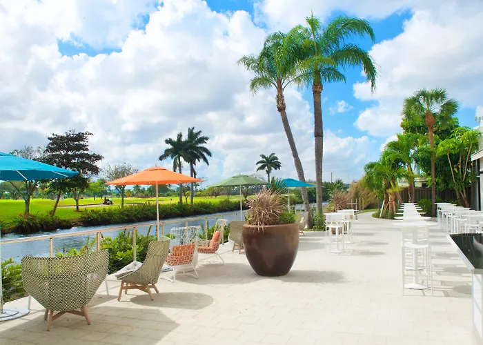 Top Hotels With Airport-Cruise Shuttles in Miami