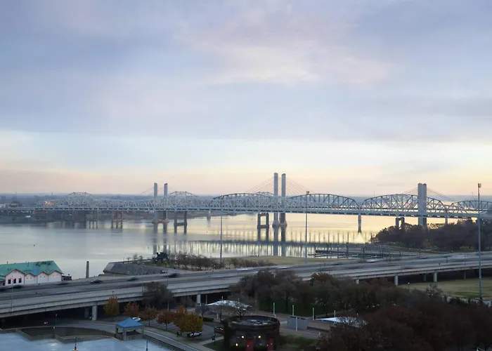 Top Hotels Near Louisville for an Unforgettable Stay